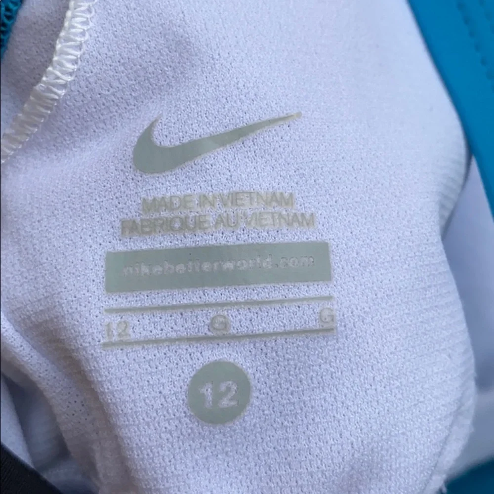 Nike swim top